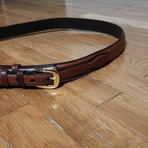 CABELAS BELT BROWN LEATHER SIZE 44 VERY NICE CONDITION - Picture 11 of 16